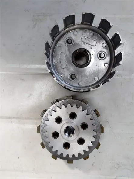 SUZUKI AX100 CLUTCH ASSY
