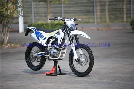 Xe mô tô địa hình 300cc 400cc