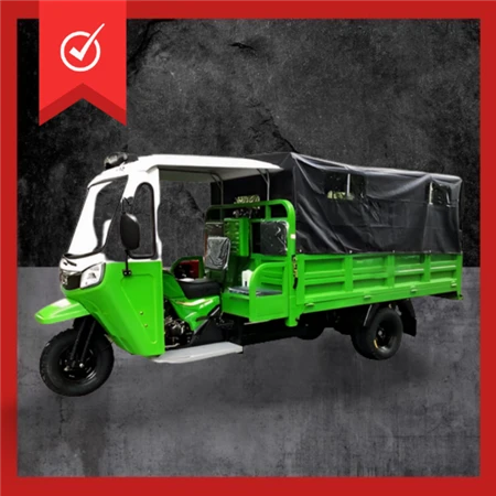 Chinh phục những cung đường của Peru với chiếc Motocarguero 300cc có cabin mở!